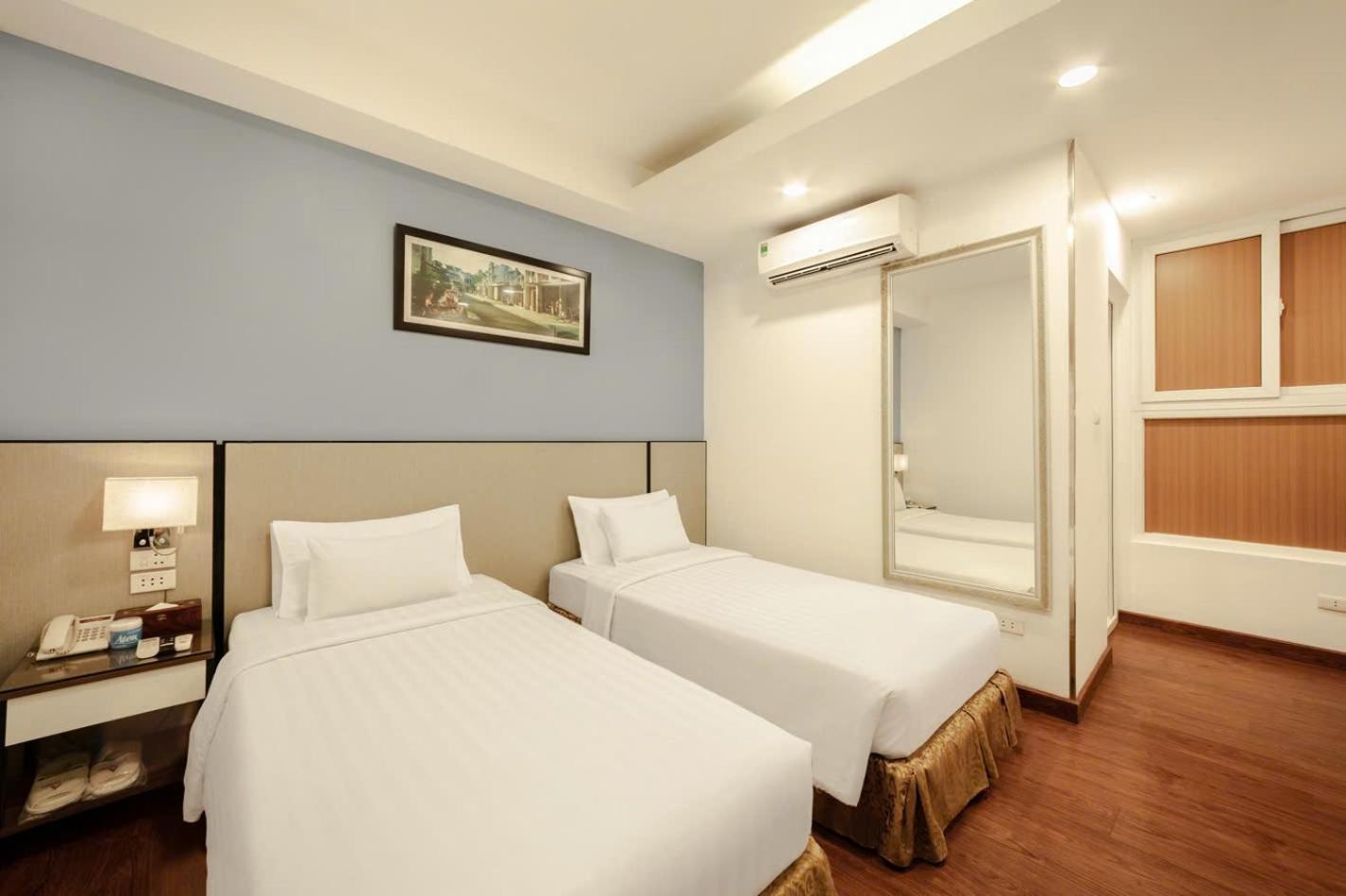A25 Hotel - 46 Chau Long Ханой Экстерьер фото